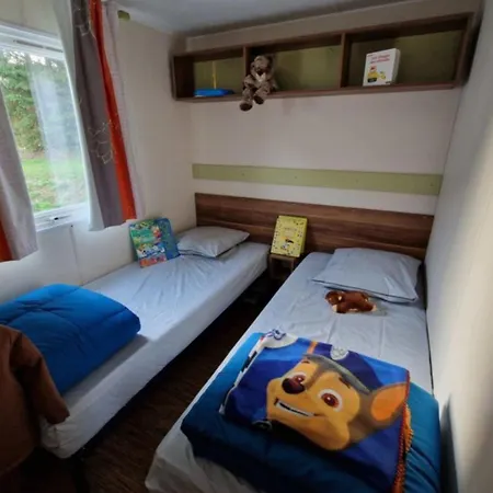 Mobil 6 Pers. Avec Terrasse - Api-1-52-1300 *