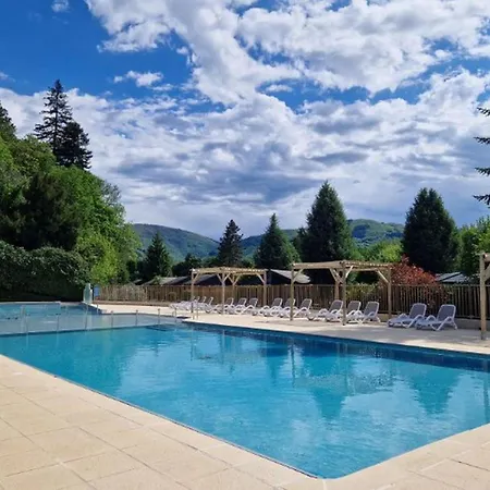 Campingplads Mobil 6 Pers. Avec Terrasse - Api-1-52-1300 Saint-Geniez-dʼOlt