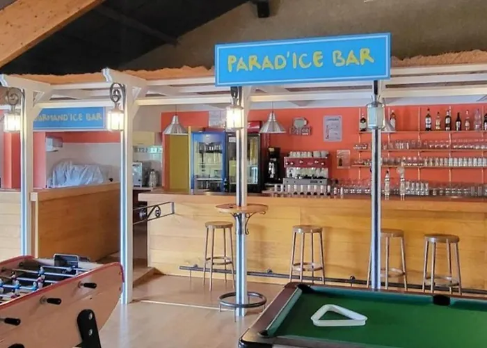 Mobil 6 Pers. Avec Terrasse - Api-1-52-1300 Campingplads